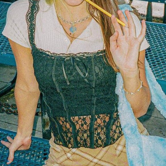 Vintage Inspired Sheer Lace Bustier Tank Top 3P [Brown/Black/Beige] - Picture 11 of 13